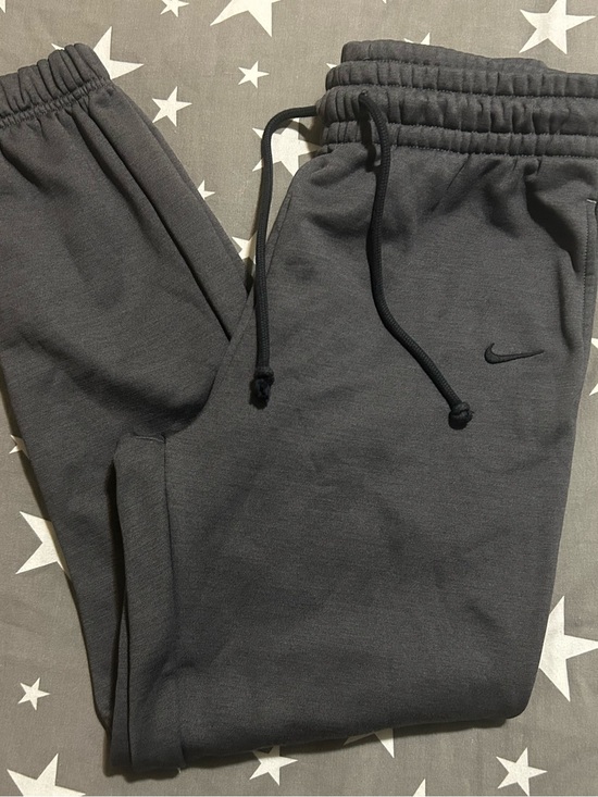 Nike Pants - Women’s Dei-Fit Nike Sweatpants